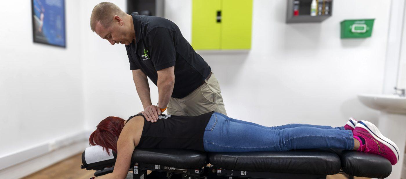 Chiro upper back treatment Main Banner v3
